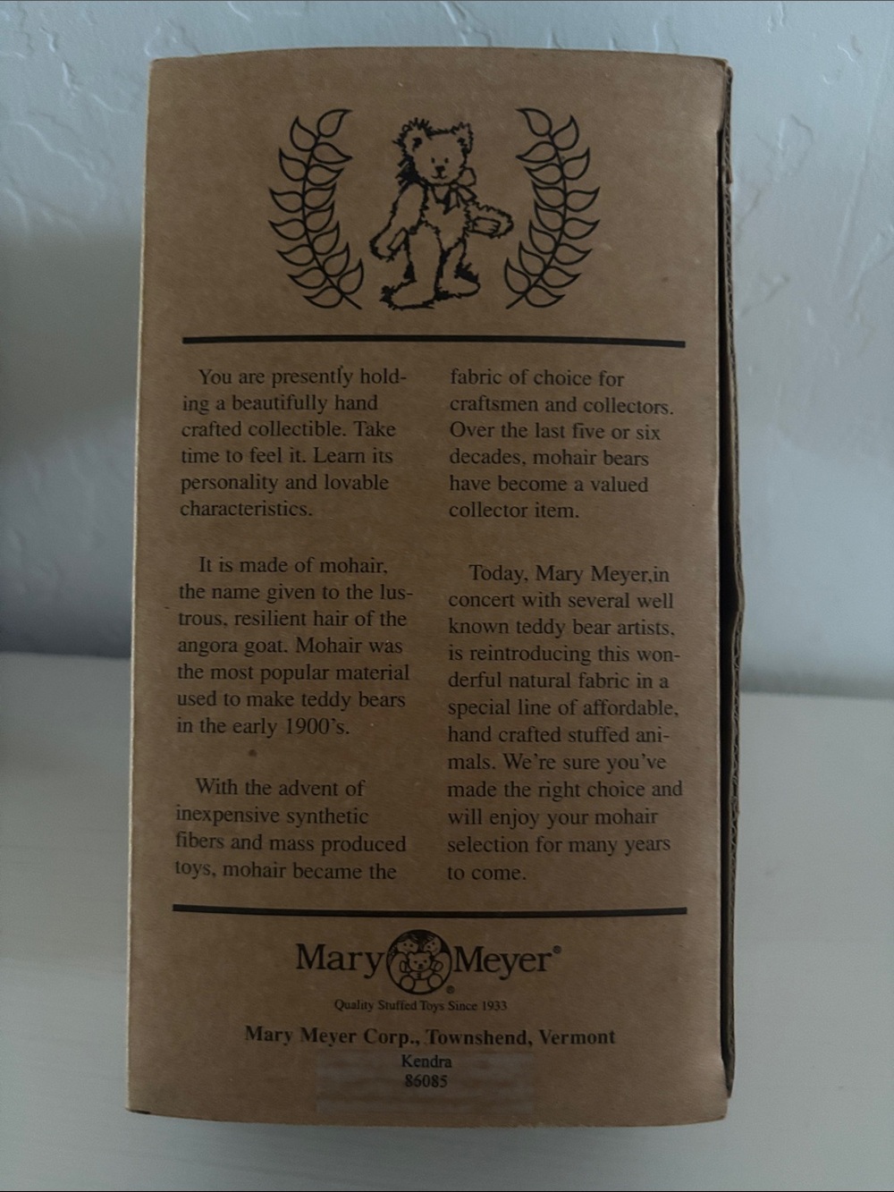 Mary Meyer Mohair “Kendra” jointed Bear - Picture 7 of 9